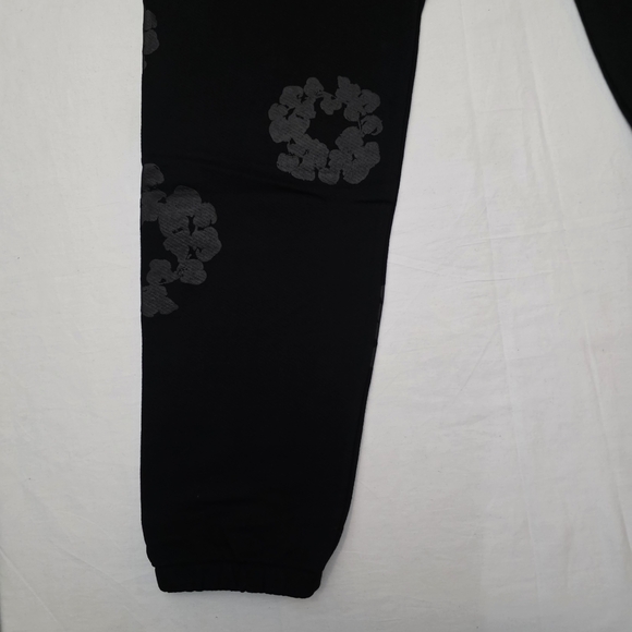 Denim Tear Monochrome Sweatpants - Picture 3 of 10